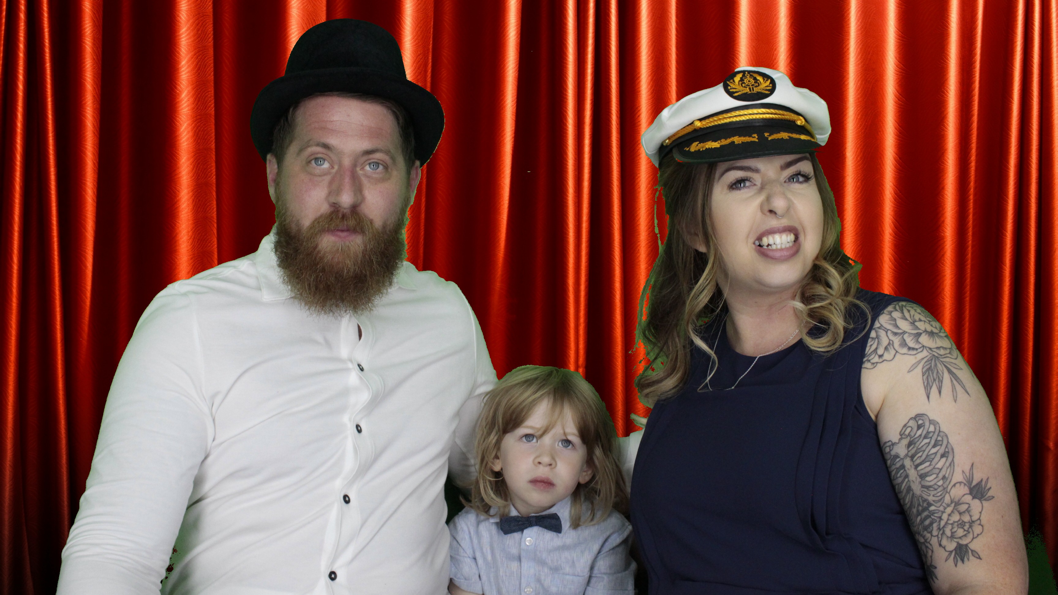 Alan & Maddie | View more photos from the event at gallery.myphotoboothexperience.co.uk/u/MyPhotoBoothExperienceLtd/Alan-Maddie